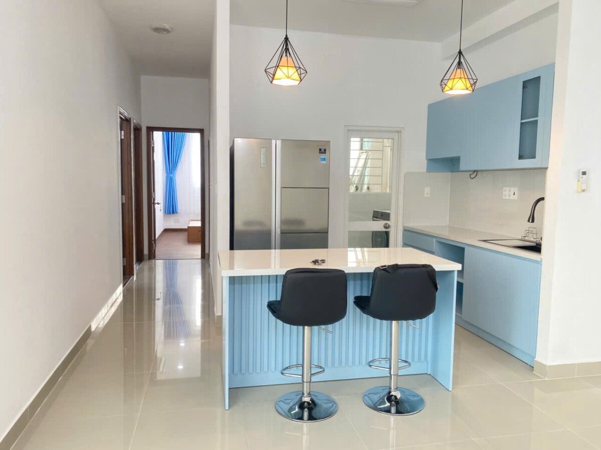 phong bep rong rai - Giá mua bán căn hộ 3pn số 05 tòa E25 chung cư Belleza phường Tân Mỹ