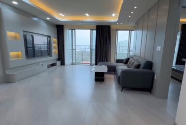 Giá mua bán căn hộ Tophouse 151m2 tòa C chung cư Scenic Valley 1 phường Tân Mỹ T7/2026