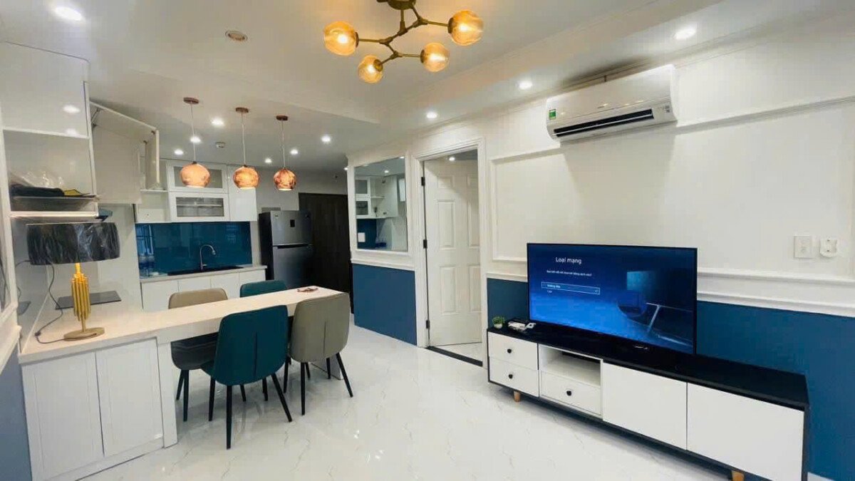 phong khach can ho ban 29 - Giá mua bán căn hộ 2pn chung cư Saigon South Residences Nhà Bè T7/2026