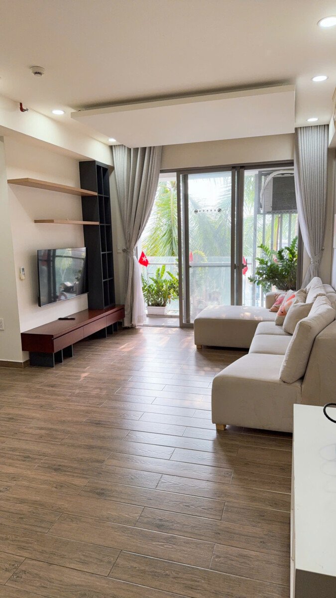 phong khach can ho ban 9 - Giá mua bán căn hộ 3pn tòa A chung cư Hưng Phúc Happy Residence phường Tân Mỹ T6/2026