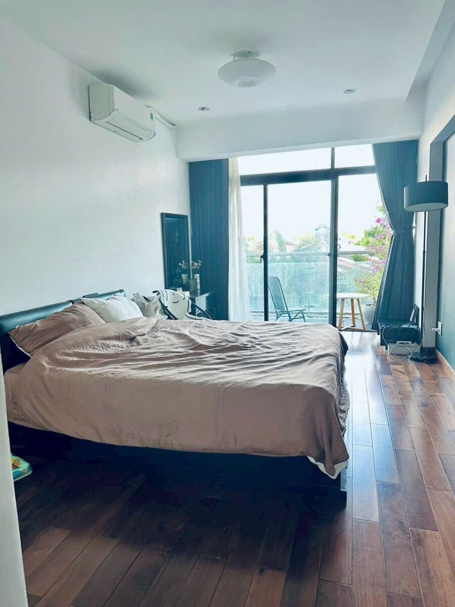 phong ngu chinh - Giá mua bán căn hộ 3pn chung cư Garden Court 2 phường Tân Hưng T6/2026