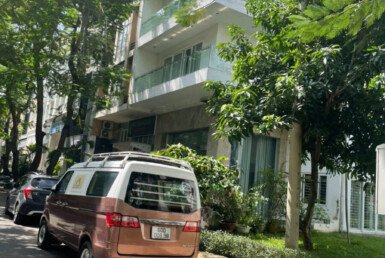 Giá mua bán nhà chdv 12pn mặt đường Nội khu Hưng Gia 1 phường Tân Hưng T6/2026