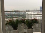 view-balcony-phong-khach