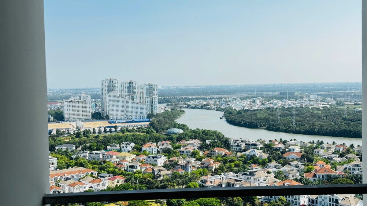 view balcony phong khach can ho - Giá mua bán căn hộ 3pn kiểu CK3 tòa C chung cư Riverside Residence phường Tân Mỹ T7/2026