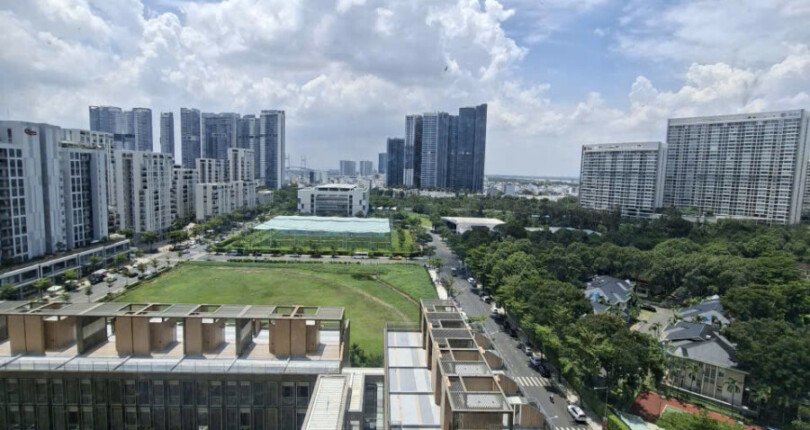 Cho thuê Office Tell Golden King. DT 36m2 View toàn cảnh rất thoáng- Hiện đang trống- Giá 12 Triệu/Tháng