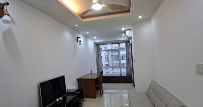 Bán nhanh căn hộ Sky Garden 3. DT 56m2 Đang cho thuê 11 Triệu. Cửa nam view bắc- Giá bán 4 Tỷ