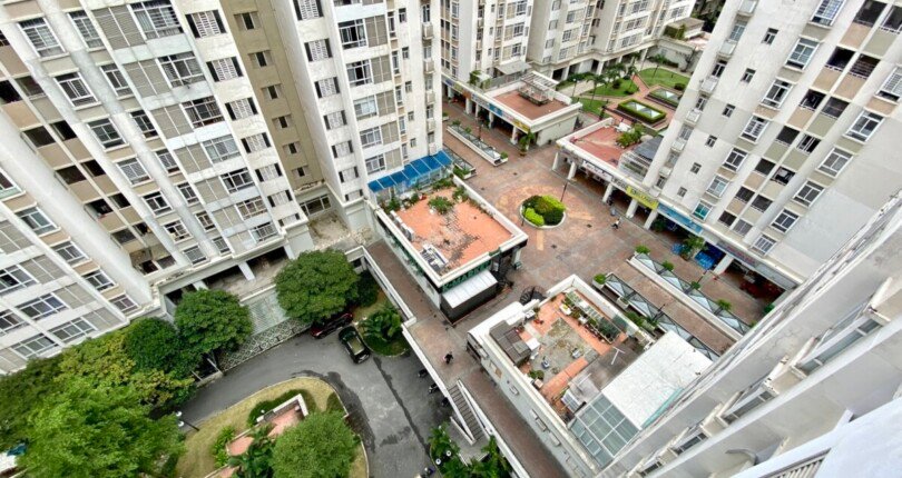 Bán căn hộ Sky Garden 3. DT 56m2 Lầu trung- 2 Phòng ngủ-1wc- Cửa nam view bắc- Giá bán 4.2 Tỷ