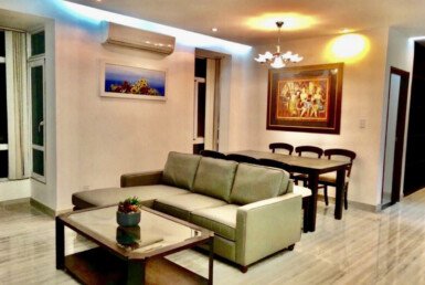 Bán nhanh căn hộ Sky Garden 3. DT 70m2 Nội thất gỗ tốt- Đang cho thuê dài hạn- Giá bán 5.250 Tỷ