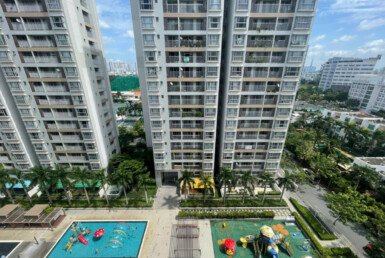 Bán căn hộ Scenic Valley 1. DT 71m2 Lầu cao View trực diện hồ bơi- 2 Phòng-2wc Đã có sổ Giá 7.1 Tỷ