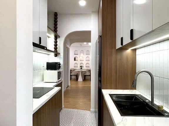 Cho thuê căn hộ 03pn chung cư Sky Garden 3, giá 19tr/tháng, đủ nội thất, xem nhà dễ.