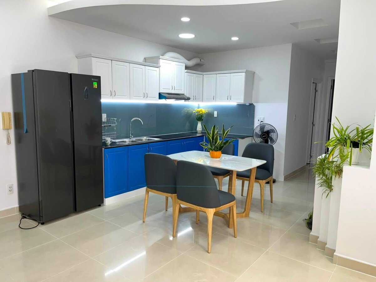 bep can ho cho thue 2 - Cho thuê căn hộ 03pn, chung cư Sky Garden 2, giá 20tr/tháng, đầy đủ nội thất, xem nhà dễ.