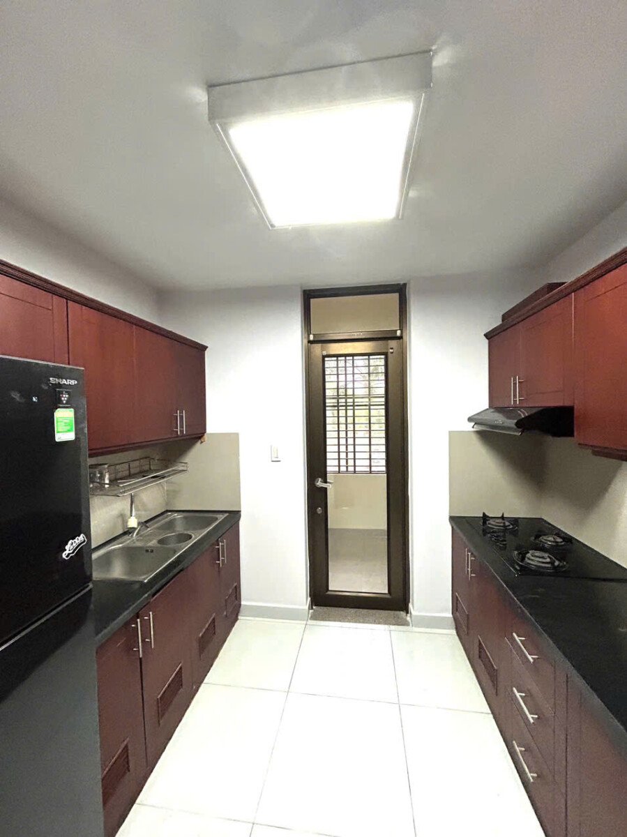bep trong can ho cho thue - Giá cho thuê căn hộ 3pn tòa L chung cư The Panorama phường Tân Hưng T7/2026