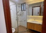 can-ho-ban-co-2-toilet-day-du-thiet-bi