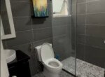 can-ho-ban-co-2-toilet-nhu-hinh