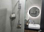 can-ho-co-2-toilet-day-du-thiet-bi