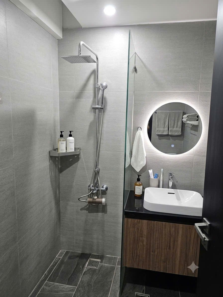 can ho co 2 toilet day du thiet bi 2 - Giá mua bán căn hộ 2pn tòa B chung cư Saigon South Residences Nhà Bè T7/2026
