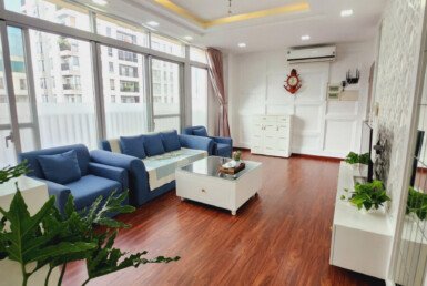 Cho thuê căn hộ Star Hill Phú Mỹ Hưng- DT 94m2 Thiết kế 2 Phòng-1 Phòng làm việc-2wc- Giá 22 Triệu/Tháng