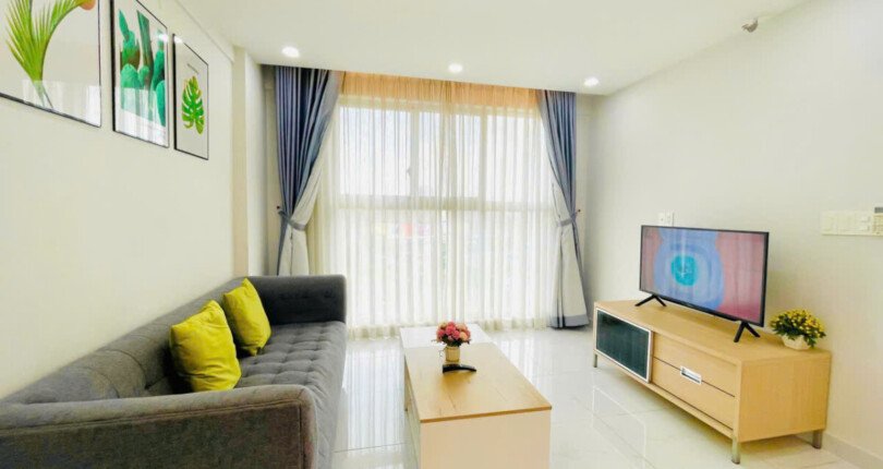 Cho thuê căn hộ Scenic Valley 2. DT 77m2 Nhà đẹp- 2 Phòng ngủ-2wc đầy đủ nội thất- Giá 21 Triệu/Tháng