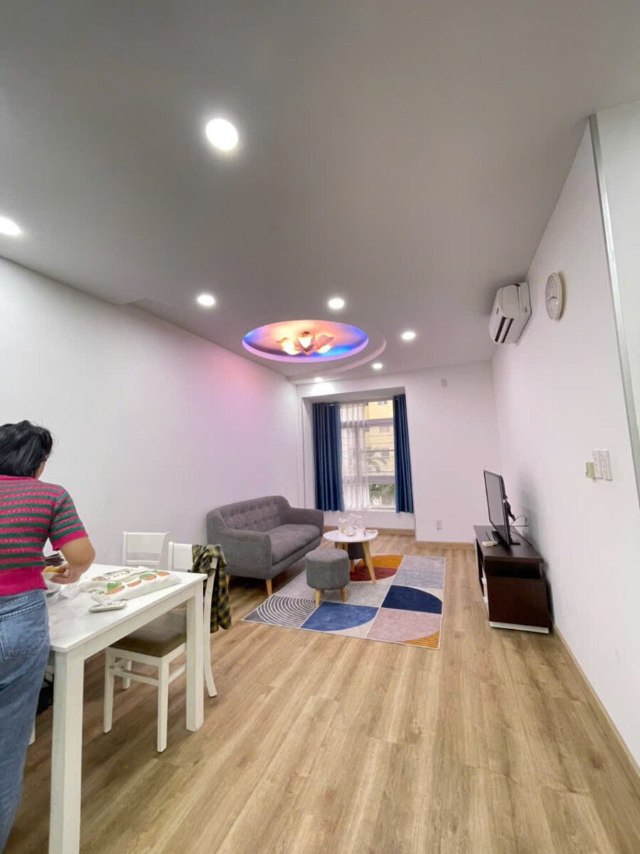 cho thue can ho sky garden 2 5 1 - Cho thuê căn hộ Sky Garden 2. DT 71m2 Thiết kế 2 Phòng ngủ-1wc- Nội thất như hình- Giá 13 Triệu/Tháng