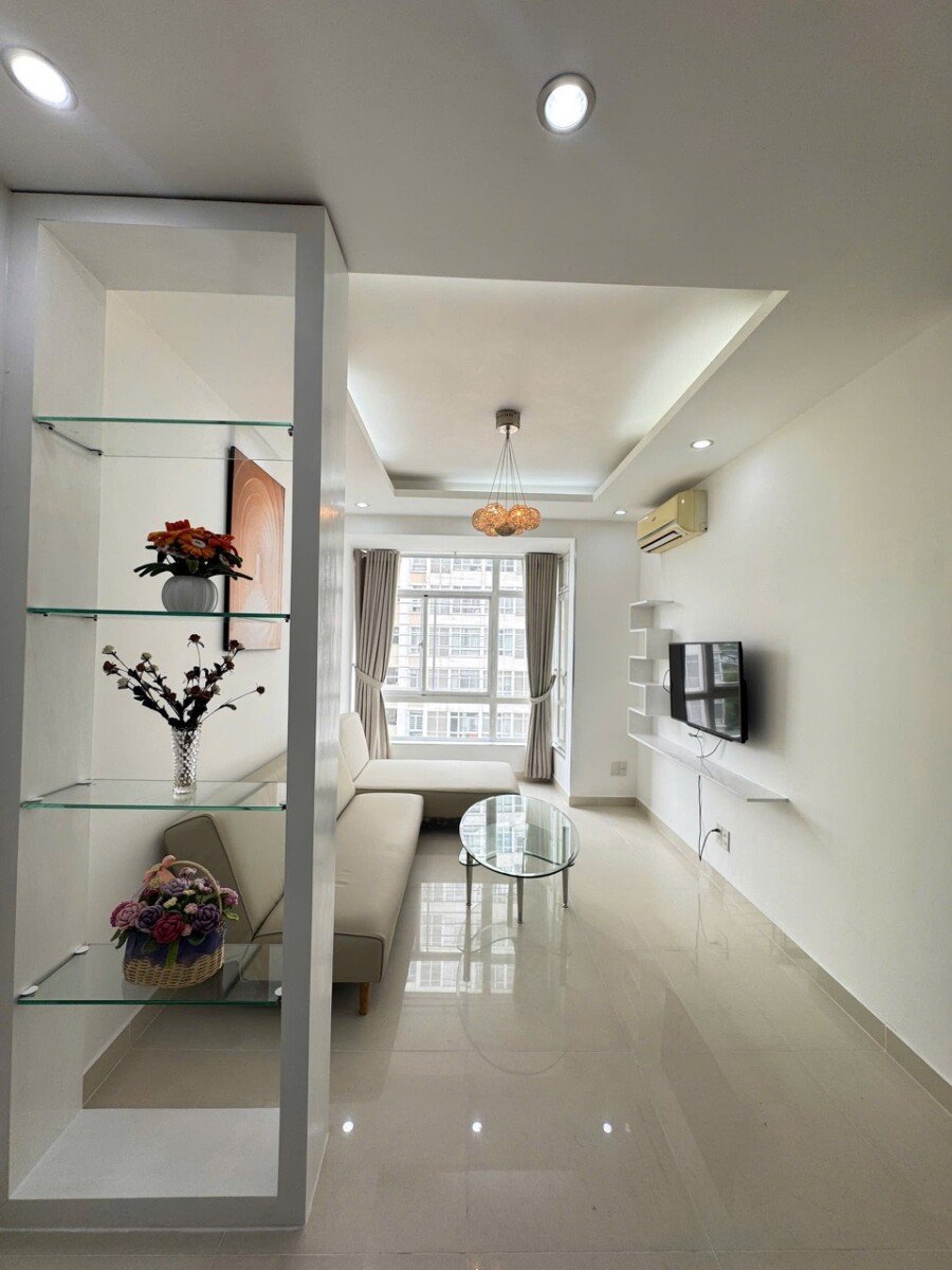 cho thue can ho sky garden 3 10 3 - Cho thuê căn hộ Sky Garden 3. DT 70m2 Nội thất như hình- Lầu cao- 2 Phòng-2wc- Giá thuê 16 Triệu/Tháng