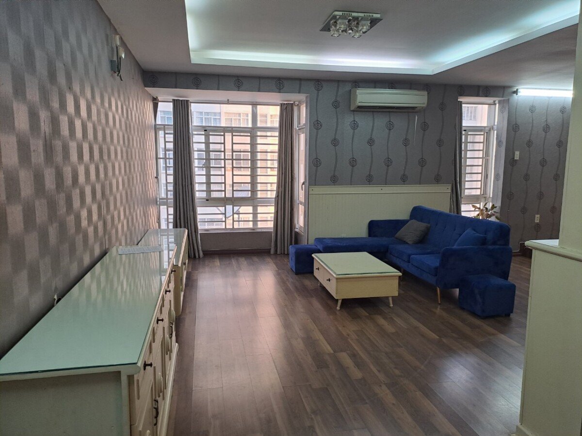 cho thue can ho sky garden 3 10 7 - Cho thuê căn hộ Sky Garden 3. DT 70m2 Thiết kế 1 Phòng ngủ-Lầu cao- Nội thất đầy đủ- Giá thuê 13 Triệu/Tháng