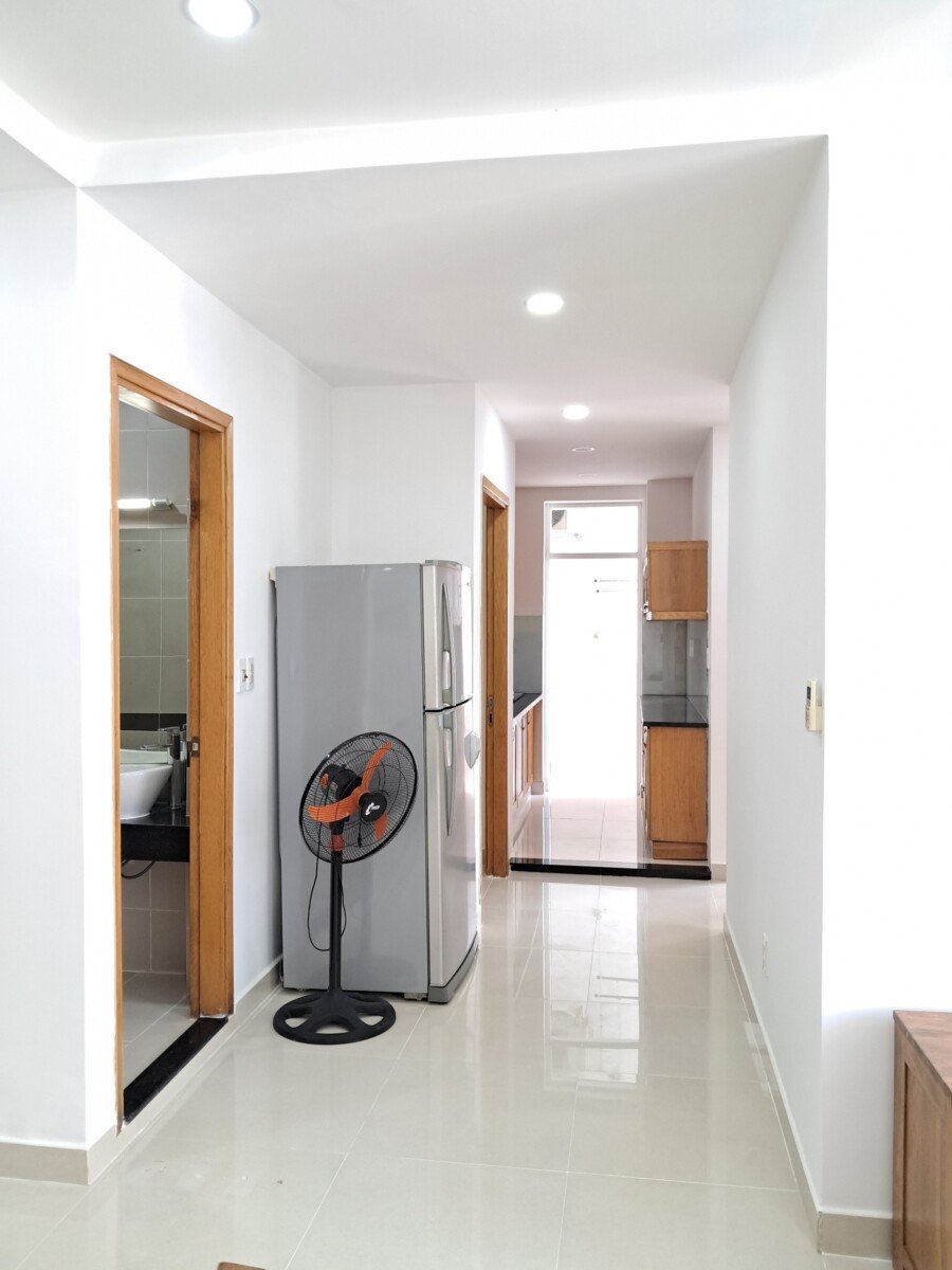 cho thue can ho sky garden 3 3 11 - Cho thuê căn hộ Sky Garden 3. DT 70m2 Thiết kế 3 Phòng ngủ-2wc- lầu cao- đủ nội thất Giá 14 Triệu/Tháng