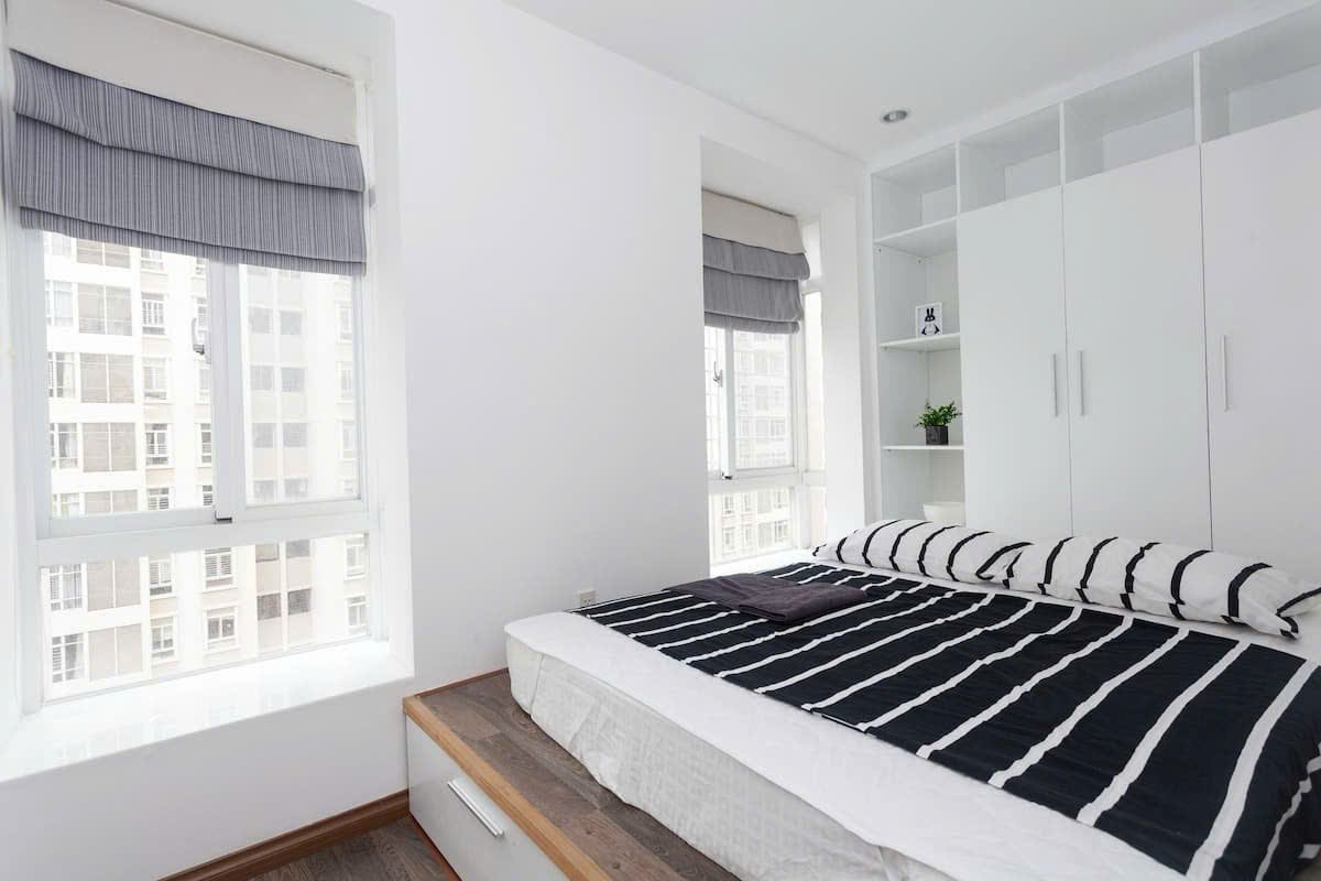 cho thue can ho sky garden 3 5 5 - Cho thuê căn hộ Sky Garden 3. DT 70m2 Nhà đẹp- Lầu trung-2 Phòng ngủ-2wc- Nội thất như hình- Giá 15 Triệu/Tháng