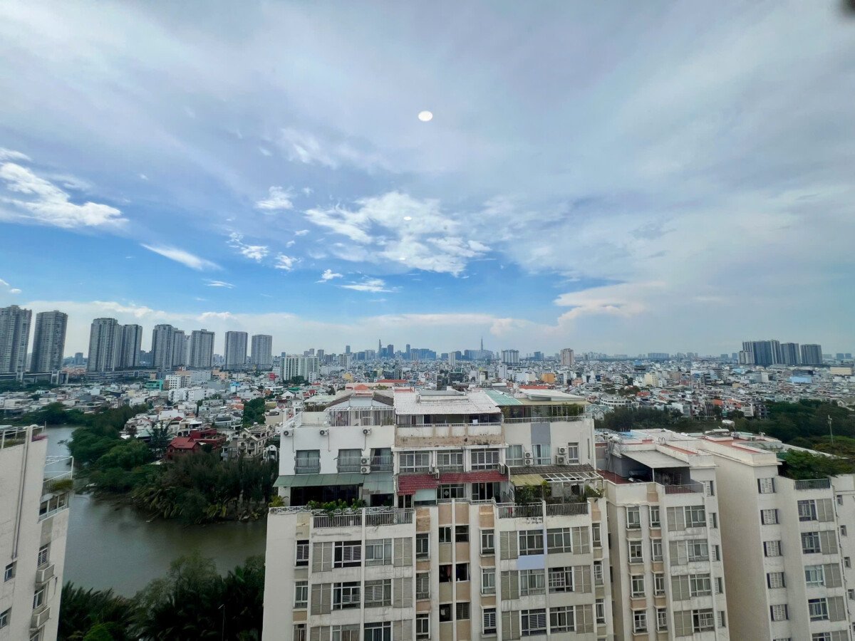 cho thue can ho sky garden 3 6 2 - Cho thuê căn hộ Sky Garden 3. Nhà đẹp View quận 1- DT 56m2 Thiết kế 1 Phòng ngủ-1wc- Giá thuê 19 Triệu/Tháng