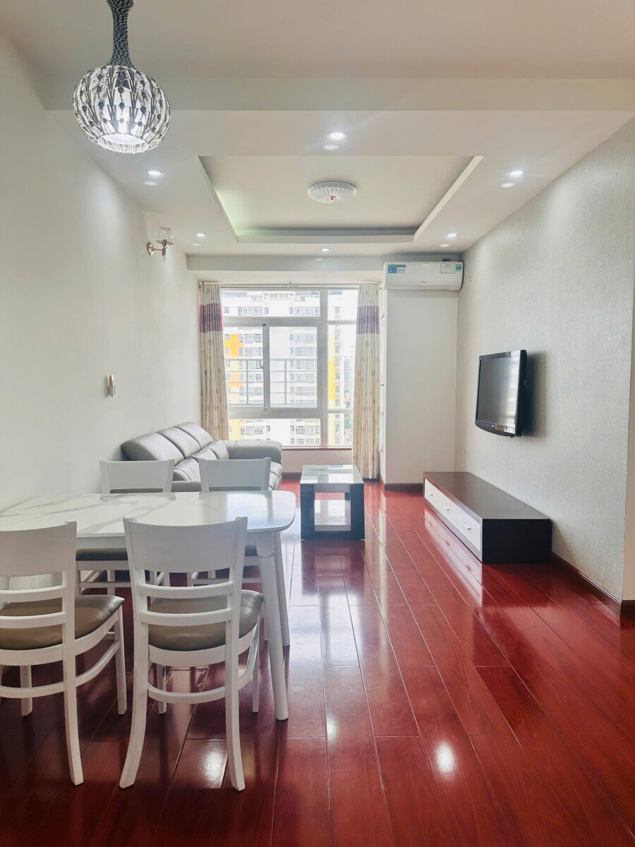 cho thue can ho sky garden 3 7 6 - Cho thuê căn góc Sky Garden 3. DT 72m2 Thiết kế 3 Phòng ngủ-2wc View hồ bơi Giá thuê 18 Triệu/Tháng