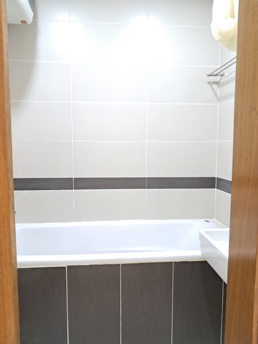 cho thue can ho sky garden 3 8 6 - Cho thuê căn hộ Sky Garden 3. DT 70m2 Thiết kế 3 Phòng ngủ-2wc- lầu cao- đủ nội thất Giá 14 Triệu/Tháng