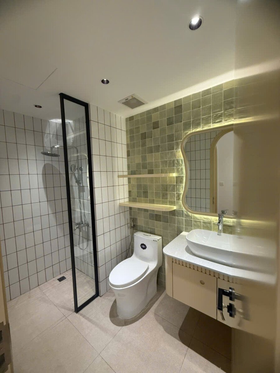 cho thue can ho the infinity 5 - Cần cho thuê căn hộ The Infinity. DT 56m2 Lầu cao- thiết kế 1 Phòng-1wc- View rất thoáng- Giá 20 Triệu/Tháng
