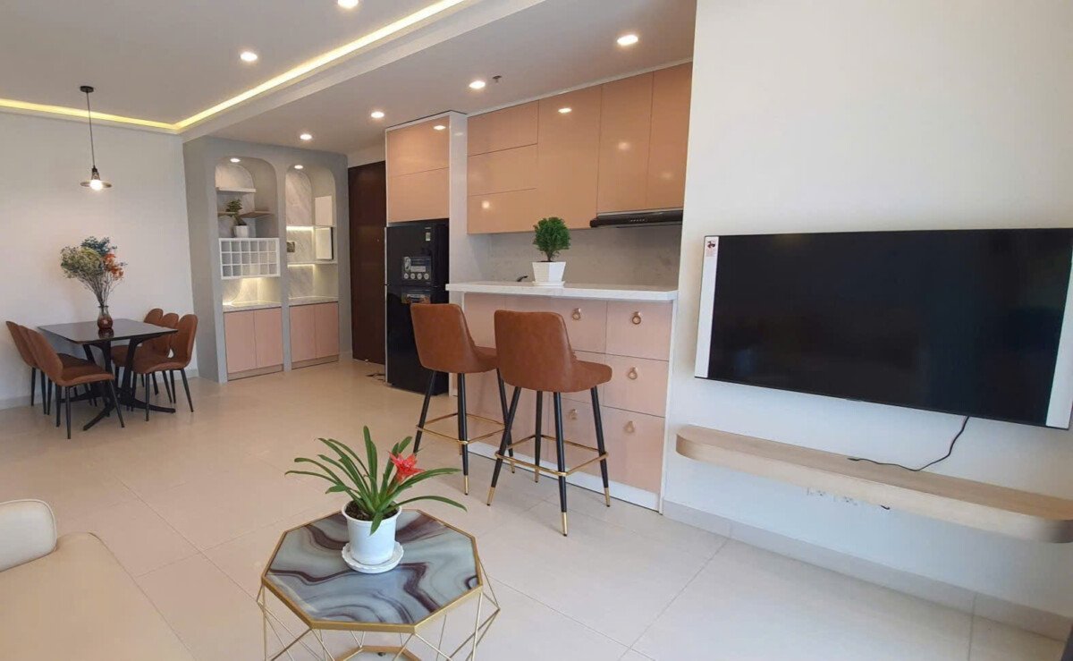 cho thue can ho urban hill 10 - Cần cho thuê căn hộ Urban Hill- Phú Mỹ Hưng. DT 70m2 Nhà đẹp- 2 Phòng ngủ-2wc- Nội thất đủ- Giá 25 Triệu/Tháng