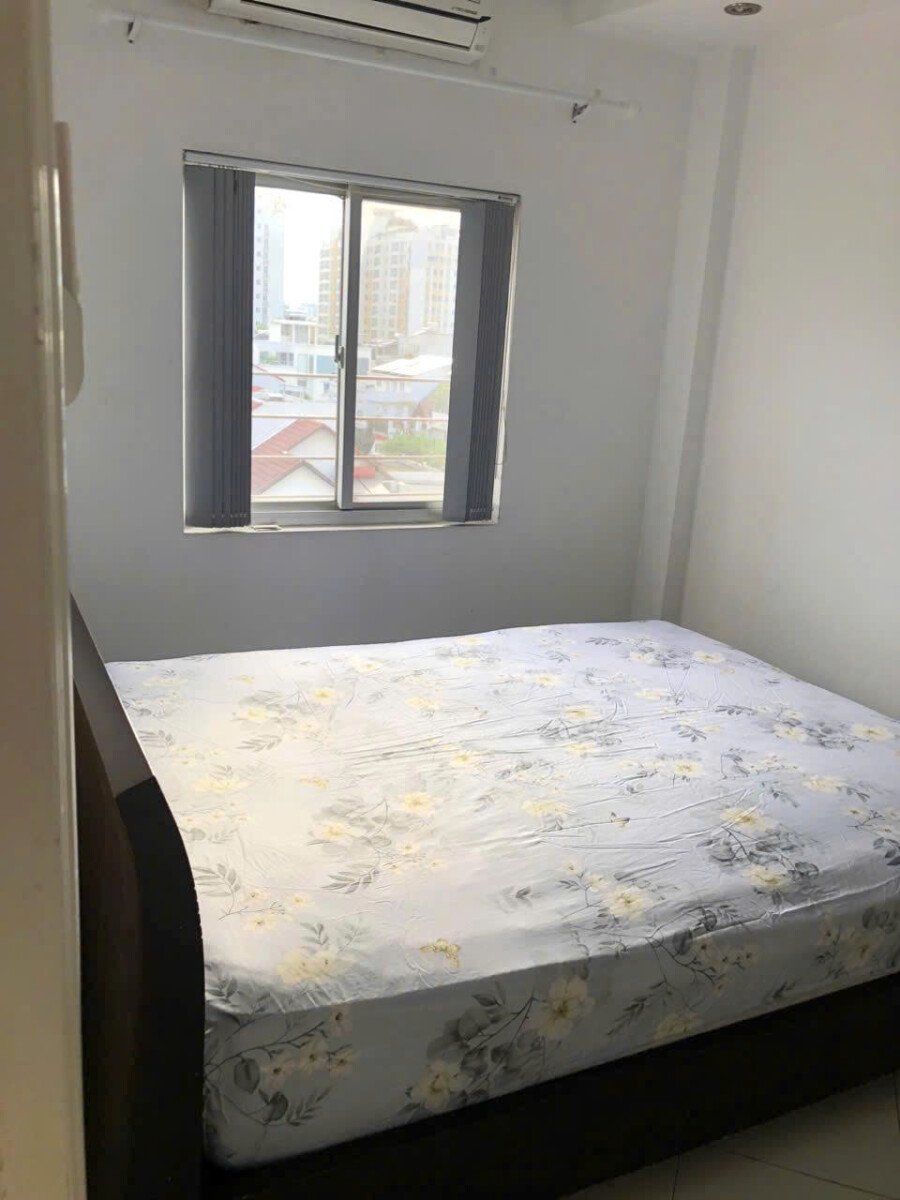 cho thue can hung vuong 2 12 - Cho thuê căn hộ Hưng Vượng 2. DT 75m2 Thiết kế 2 Phòng ngủ-2wc- Nội thất như hình- Giá 14 Triệu/Tháng