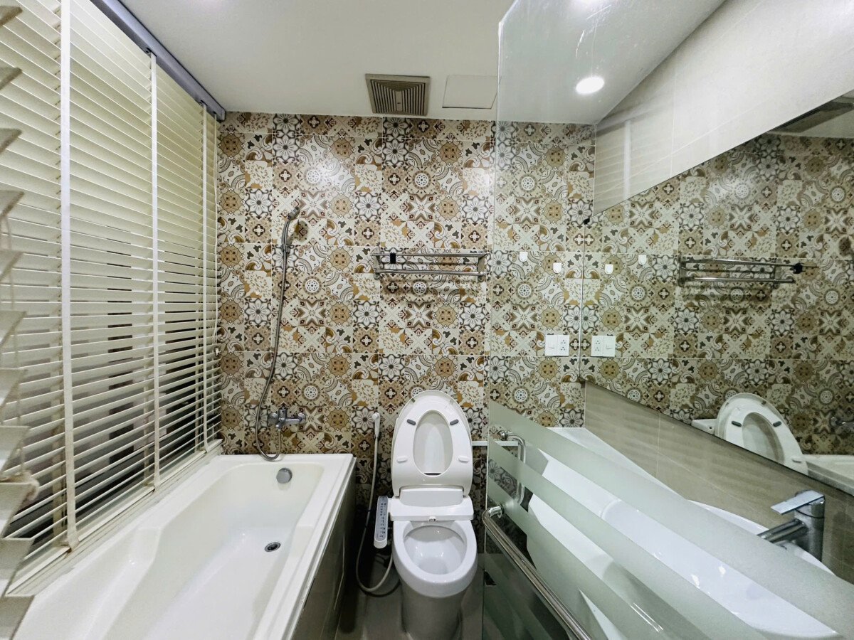 cho thue penthouse sky garden 3 13 - Cho thuê Penthouse Sky Garden 3. DT 250m2 Thiết kế 2 sân rất rộng- 5 phòng ngủ- 3wc- Nội thất mới- Giá 65 Triệu/Tháng