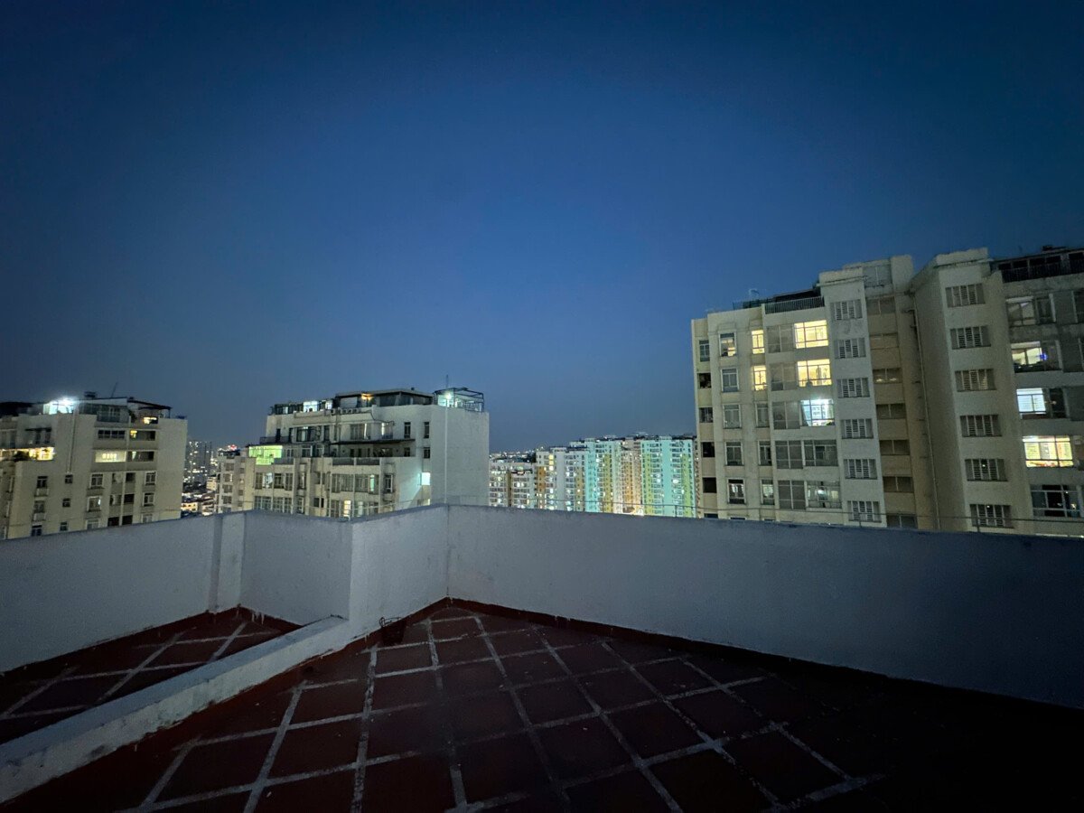 cho thue penthouse sky garden 3 24 - Cho thuê Penthouse Sky Garden 3. DT 250m2 Thiết kế 2 sân rất rộng- 5 phòng ngủ- 3wc- Nội thất mới- Giá 65 Triệu/Tháng