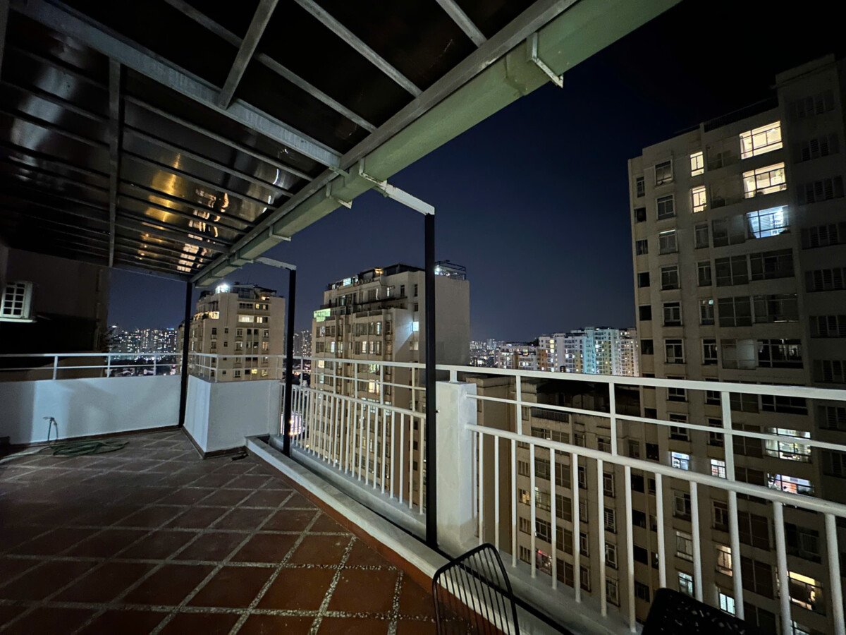 cho thue penthouse sky garden 3 28 - Cho thuê Penthouse Sky Garden 3. DT 250m2 Thiết kế 2 sân rất rộng- 5 phòng ngủ- 3wc- Nội thất mới- Giá 65 Triệu/Tháng