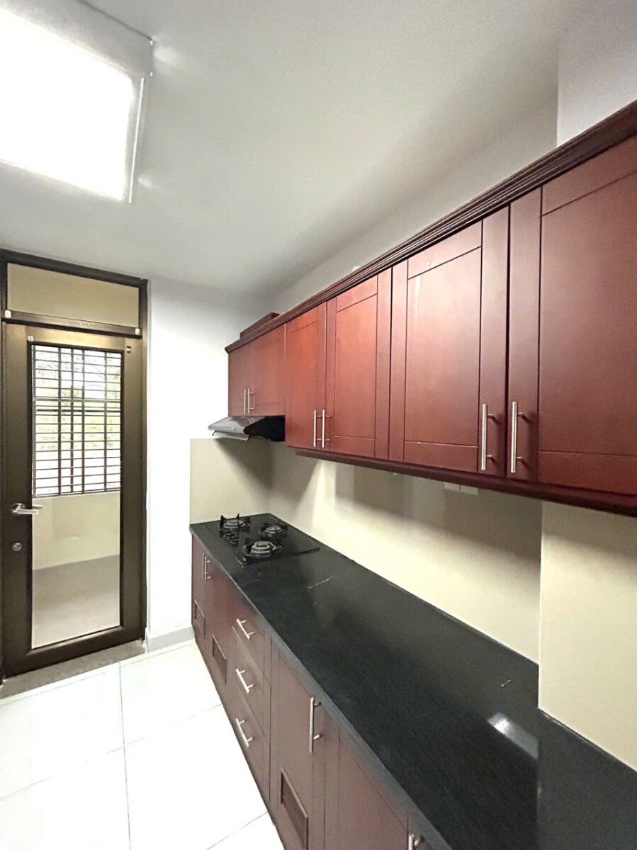 hinh anh bep rong rai - Giá cho thuê căn hộ 3pn đường P Khu đô thị Phú Mỹ Hưng phường Tân Hưng T7/2026