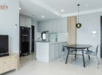 khong gian bep can ho ban 3 150x110 - Giá mua bán căn hộ 3pn số 08 tòa B chung cư Hưng Phúc Premier phường Tân Mỹ T8/2026
