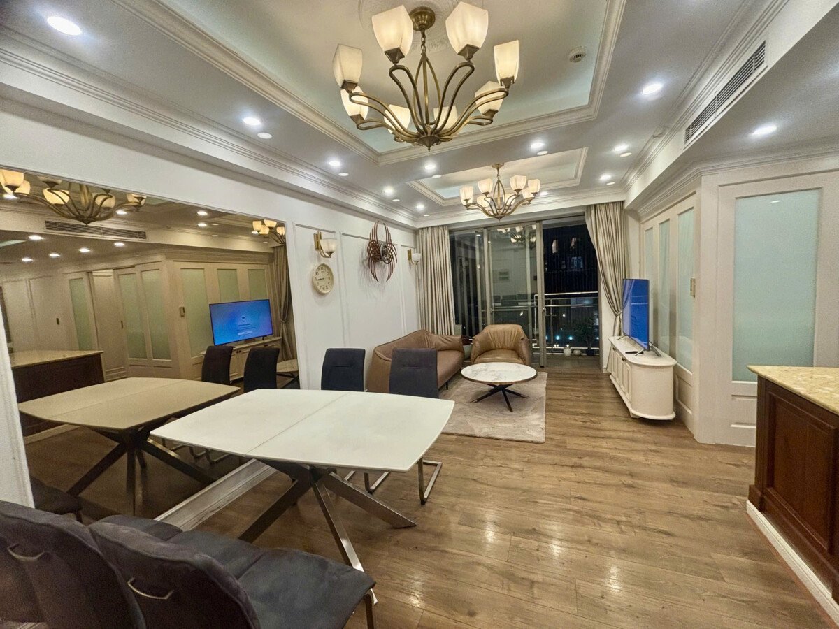 khong gian phong khach can ho ban - Giá mua bán căn hộ 3pn chung cư Phú Mỹ Hưng đường Nguyễn Lương Bằng phường Tân Mỹ T7/2026