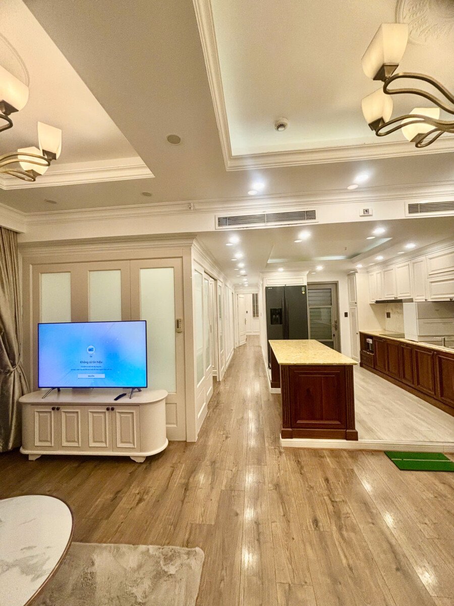 khu vuc bep va phong khach - Giá mua bán căn hộ 3pn chung cư Phú Mỹ Hưng đường Nguyễn Lương Bằng phường Tân Mỹ T7/2026