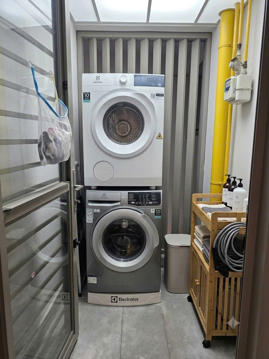 logia may giat rong rai - Giá mua bán căn hộ 2pn tòa B chung cư Saigon South Residences Nhà Bè T7/2026