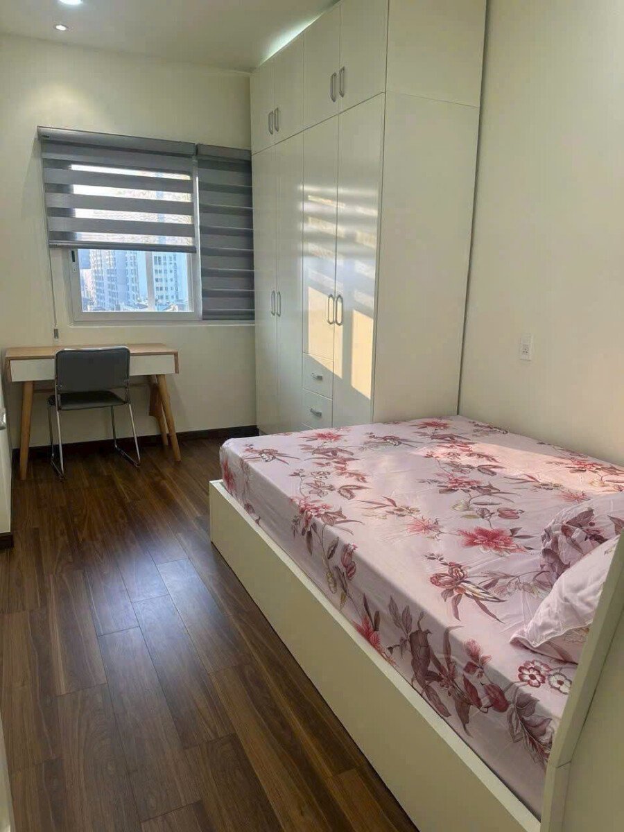 nha co 3pn nhu hinh - Giá mua bán căn hộ Penthouse 3pn chung cư Hưng Vượng 3 phường Tân Hưng T7/2026