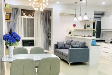 Bán căn hộ 70m, chung cư Sky Garden 3, giá 5.250 tỷ, đầy đủ nội thất, nhà đang có hợp đồng thuê.