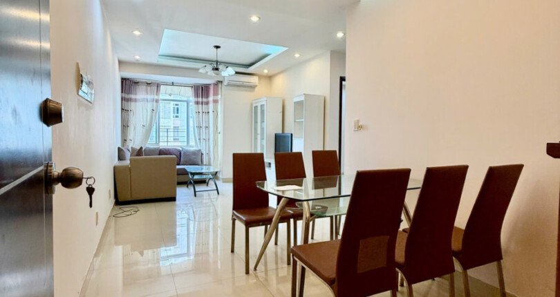 Bán căn hộ 70m2, chung cư Sky Garden 3, giá 5.4 tỷ, đầy đủ nội thất, xem nhà dễ.
