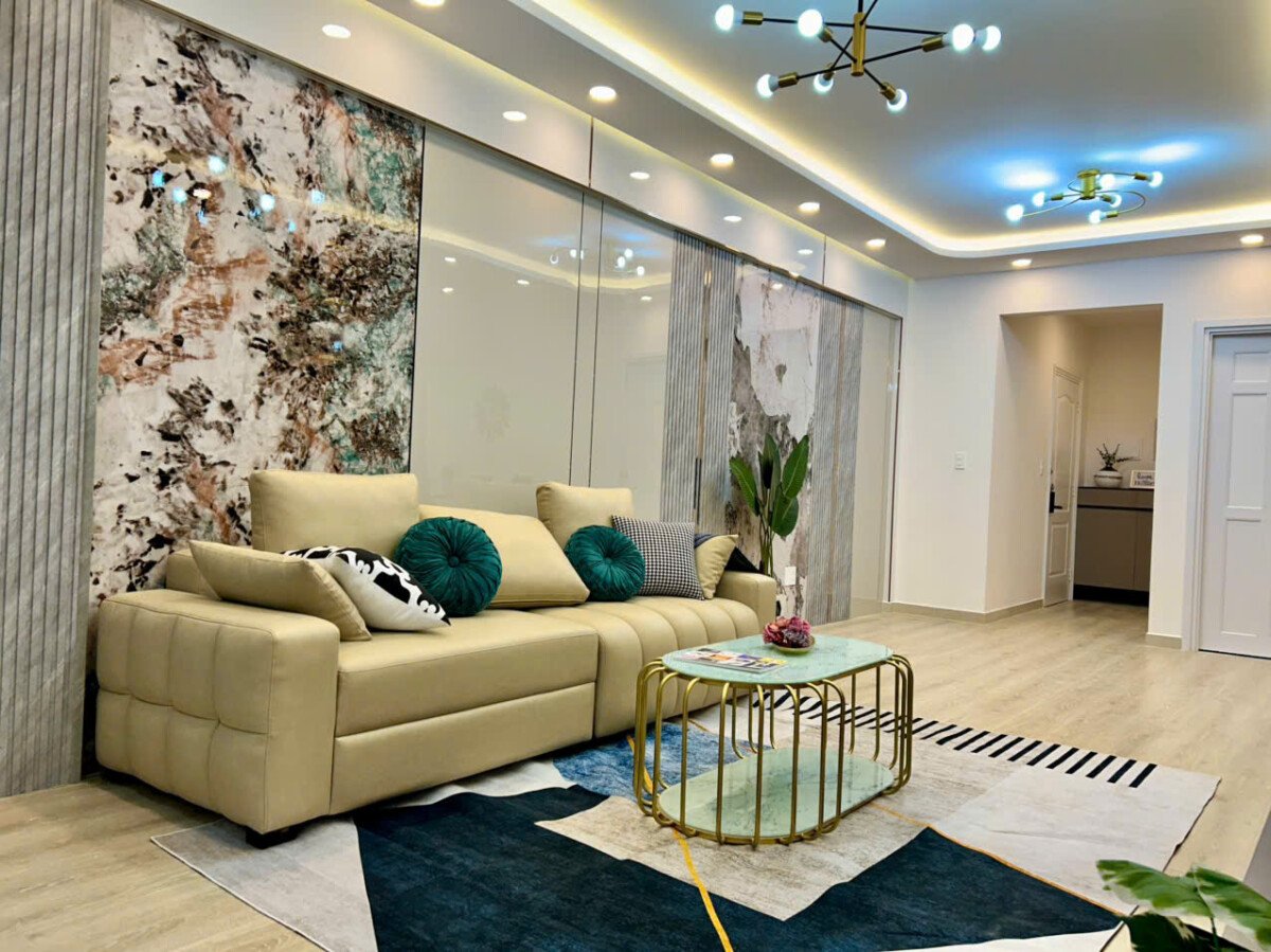 phong khach can ho 3 - Giá mua bán căn hộ 3pn tòa B lầu 10 chung cư Mỹ Khánh 4B phường Tân Hưng T7/2026