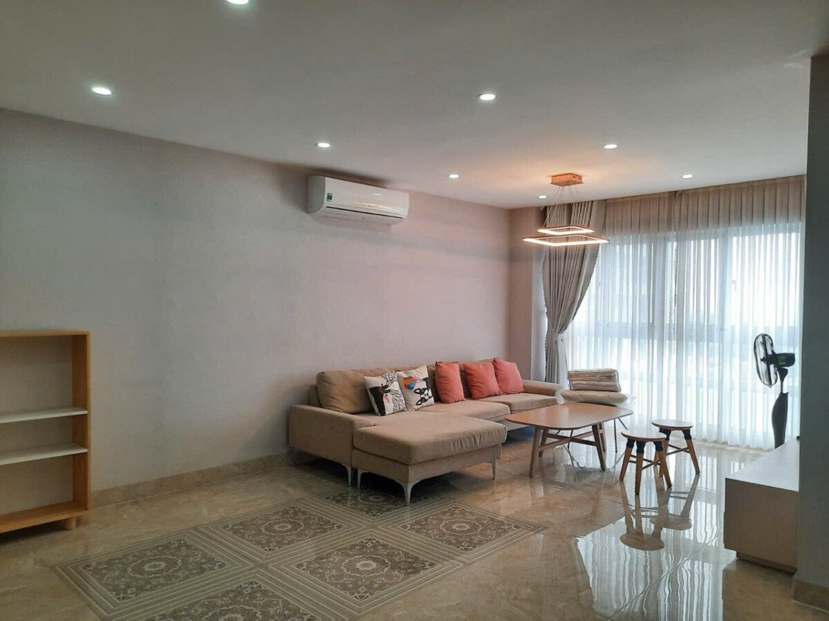phong khach can ho 8 - Giá mua bán căn hộ số 03 tòa L chung cư Happy Valley phường Tân Hưng t8/2026