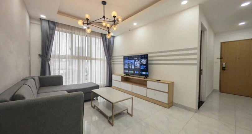 7.3 tỷ sở hữu ngay căn góc 81m2, 02pn chung cư Scenic Valley 2, đầy đủ nội thất, hợp đồng thuê cao.