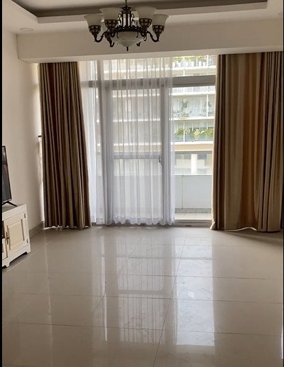 phong khach can - Giá mua bán căn hộ 3pn tòa 1A chung cư Garden Court 1 phường Tân Hưng T7/2026