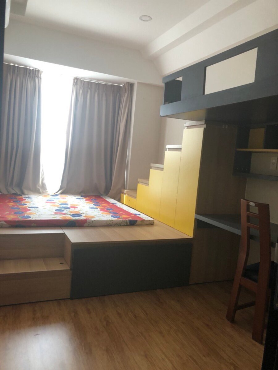 phong ngu can ho ban 14 - Bán căn hộ 89m2, chung cư Scenic Valley 1, giá 8.4 tỷ, view trực diện hồ bơi, nhà đang có hợp đồng thuê.