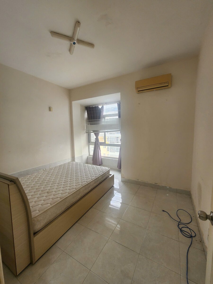 phong ngu nho 3 - Giá mua bán căn hộ 3pn tòa 4c chung cư Sky Garden 2 phường Tân Hưng T7/2026